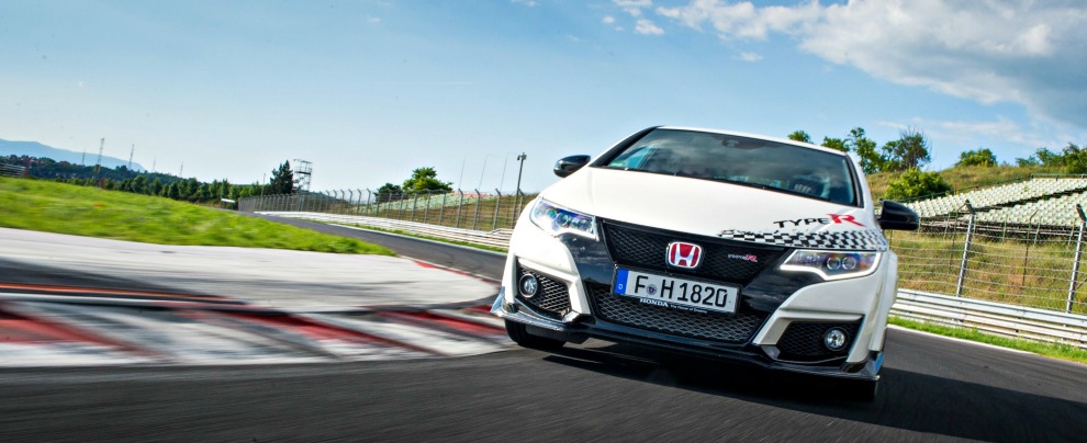 Copertina di Honda Civic Type R, un “animale” in pista. Prestazioni da record sui principali circuiti europei – FOTO e VIDEO