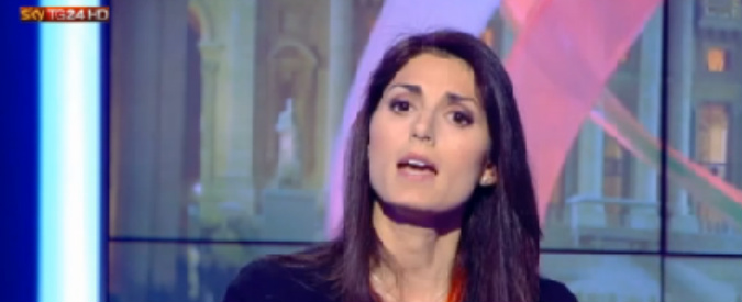 Copertina di Roma, Raggi (M5S) vs Meloni (FdI): “Perché non rinuncia ai 13mila euro da deputato?”. “Quando sarò sindaco”
