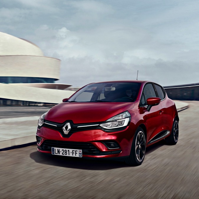 Copertina di Renault Clio, dopo l’estate arriva il restyling – FOTO