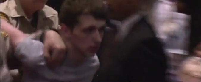 Copertina di Elezioni Usa 2016, il video con il britannico che voleva uccidere Trump