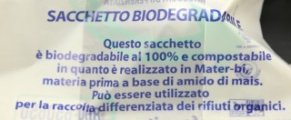 Copertina di Bioshopper, la nuova miniera d’oro della camorra: metà dei sacchetti è illegale. Spot Legambiente con boss di Gomorra