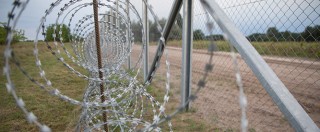 Copertina di Migranti, gli affari d’oro della European Security Fencing: l’azienda leader nella costruzione di fili spinati anti-profughi
