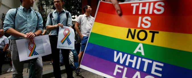 Strage di Orlando, attivisti Lgbt: “In Italia disinteresse perché i morti sono omosessuali”