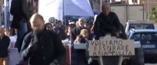 Copertina di Albiano, il paese della Lunigiana che da un anno protesta una volta a settimana: “Impianto tritarifiuti vicino alle case”