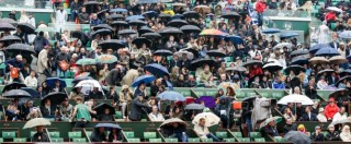 Copertina di Roland Garros 2016. Acquazzoni, assenze tra i big e crollo degli spettatori: per ora l’Open di Francia è un flop