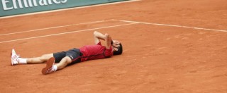 Copertina di Roland Garros 2016, ora Djokovic punta al Grande Slam. Ecco perché l’impresa è possibile. “Questo il mio anno” – Video
