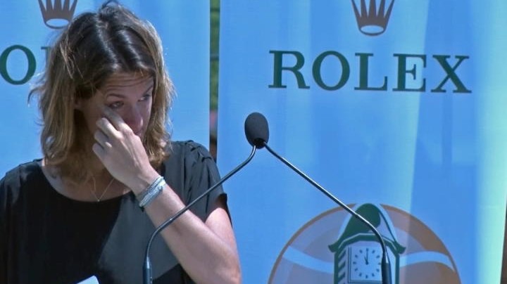 Attentato Nizza, Mauresmo: le lacrime della tennista in conferenza. “Continuare ad essere liberi” – Video