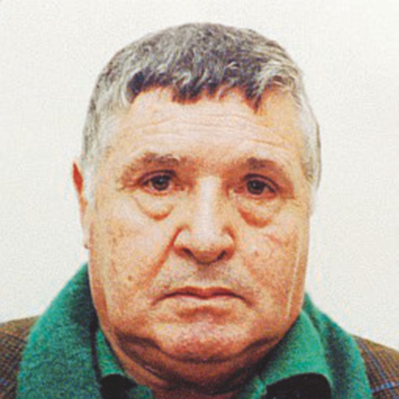 Copertina di Gli agenti in aula “Riina parlò di 007 coinvolti nelle stragi”