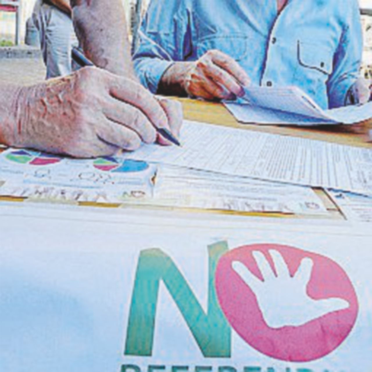 “Ripartiamo dalle 420 mila firme”. Tutti in corsa per il No “Ripartiamo dalle 420 mila firme”. Tutti in corsa per il No