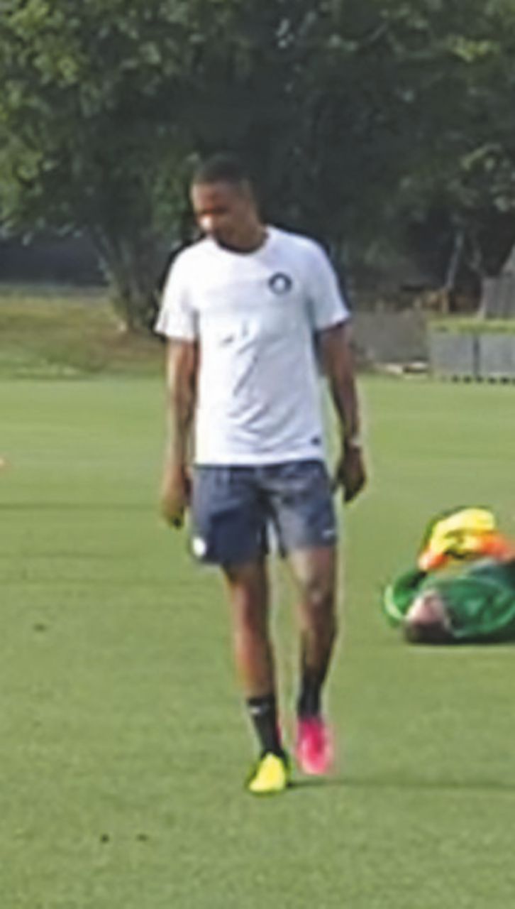 Lo sgarbo per un giorno - L’allenamento di martedì - Inter Channel L’Inter cinese scopre che Pirelli le dà due spicci