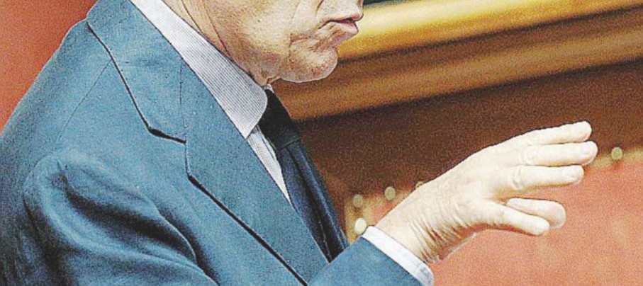 Mediatore - Il senatore Luigi Zanda - Ansa Angelino: “Con me cade Renzi”