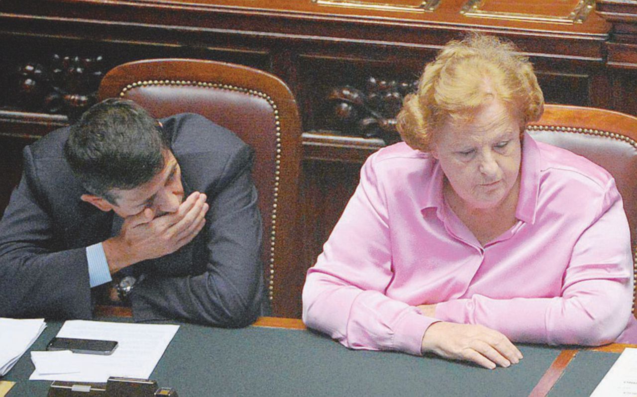Maurizio Lupi e Annamaria Cancellieri - Ansa Renzi e le dimissioni a targhe alterne: nel 2013 critiche ad Alfano, oggi silenzio