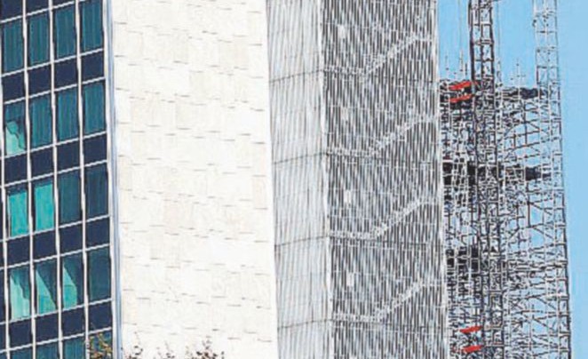 Il quartier generale - Ansa Il destino dell’azienda dietro le faide di potere