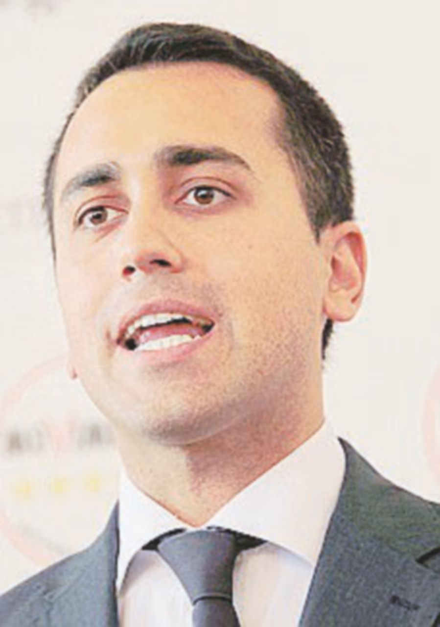 Di Maio risponde all’editore: “Ignora le nostre proposte” Di Maio risponde all’editore: “Ignora le nostre proposte”