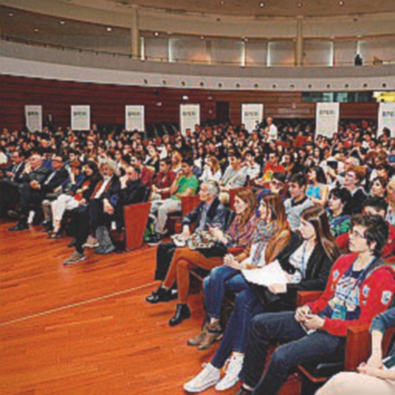 Copertina di 2015, Lagioia al Ninfeo, 2016, la noia all’Auditorium