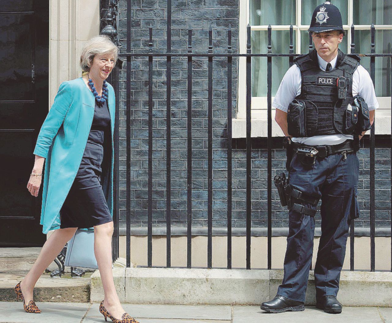 Copertina di Più Merkel che Thatcher: a Londra scocca l’ora May