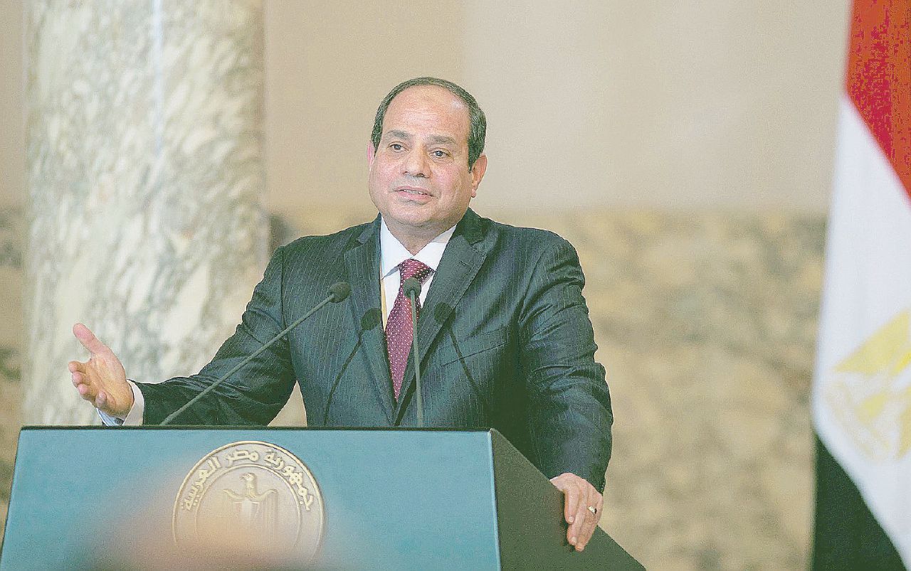 Abdel Fattah Al-Sisi, presidente dell’Egitto dopo essere stato generale. Afifi e Giulio Regeni - LaPresse “I colpevoli per Regeni sono noti, e tranquilli”