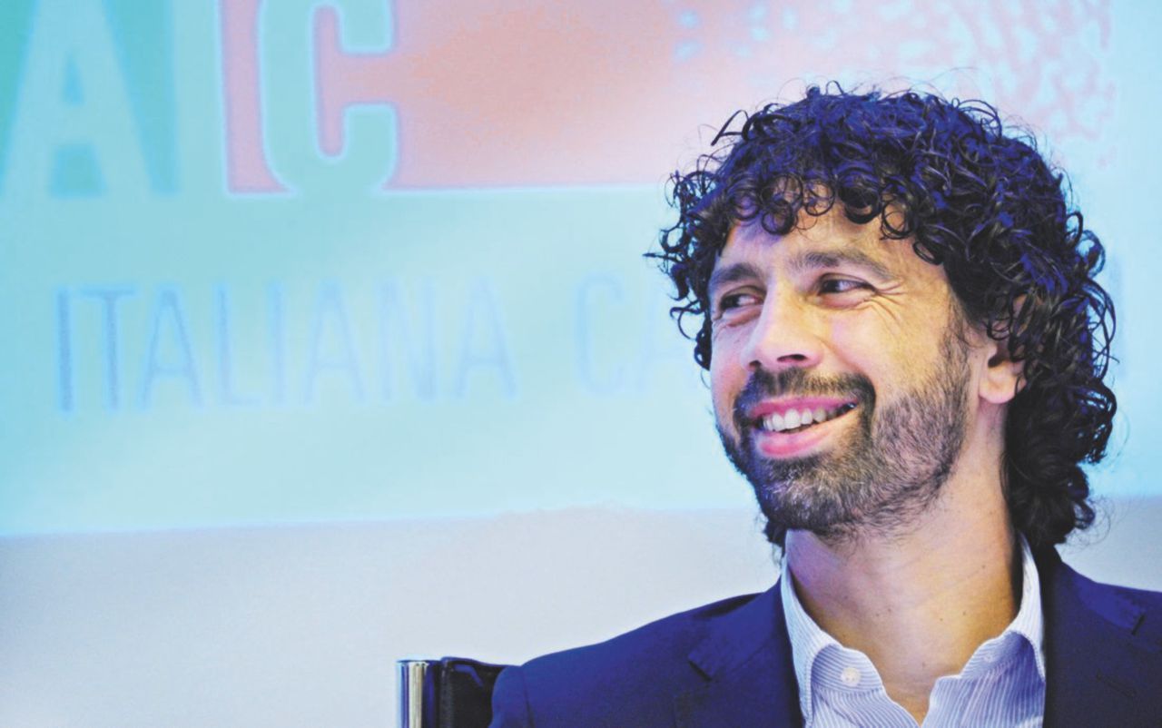 L’ “anima candida” - Damiano Tommasi, presidente dell’Associazione Calciatori - Ansa “I campioni sono solo vetrina, in realtà puntano sui giovani”