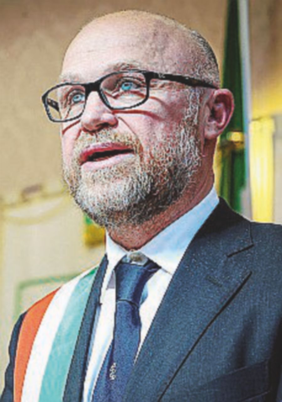 Accolto concordato Aamps, Nogarin: “Giornata storica” Accolto concordato Aamps, Nogarin: “Giornata storica”