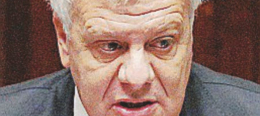 Il ministro Galletti L’uomo di Confindustria all’Ambiente. Galletti: “Ha la mia fiducia personale”
