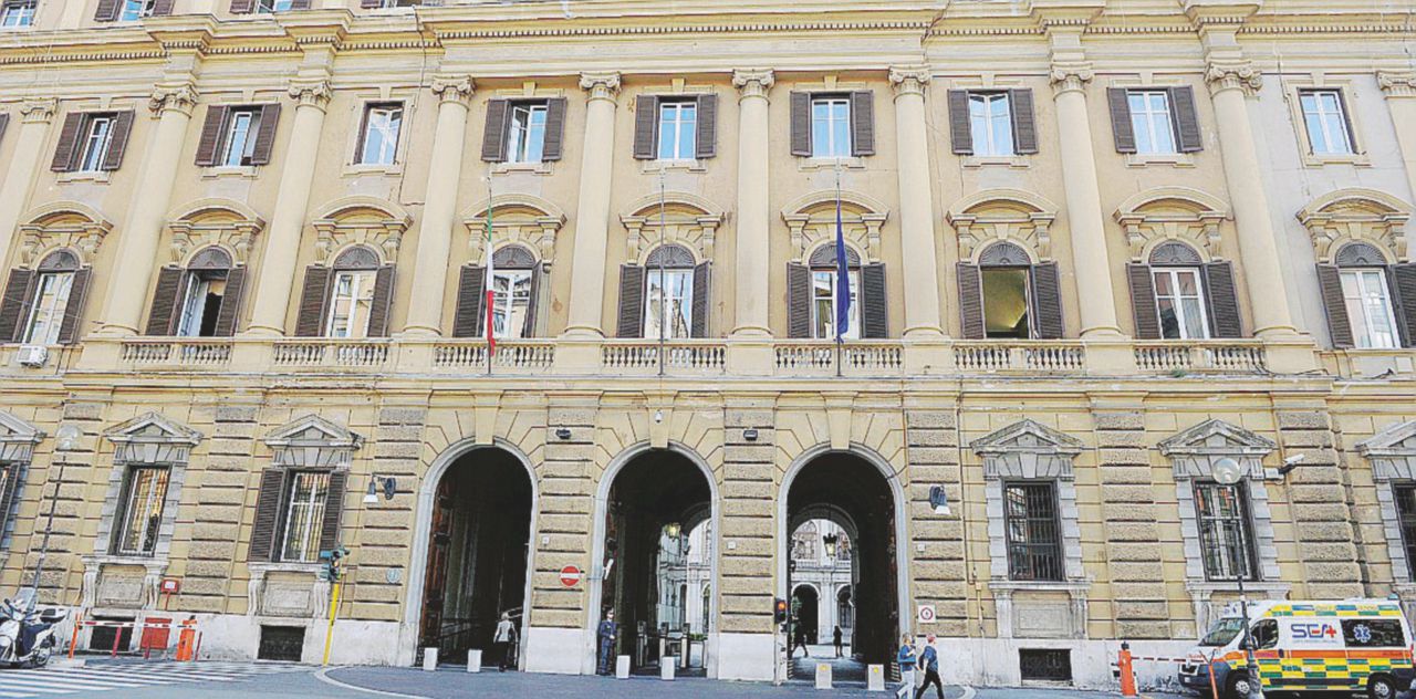 Finanze - Il reddito minimo richiede un aumento dell’imposizione fiscale - Ansa Risorse e criteri, si rischia il solito pasticcio