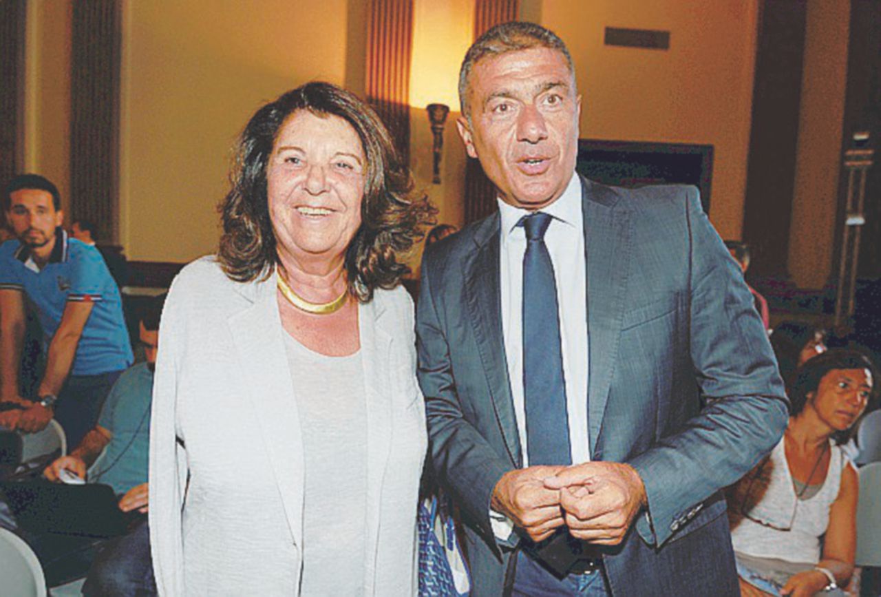 Ex ministri. Non poteva mancare Paola Severino, avvocato di facoltosi clienti ed ex Guardasigilli. Alfonso Pecoraro Scanio, ex leader dei Verdi, se lo invitano va Garantisti de noantri a convegno