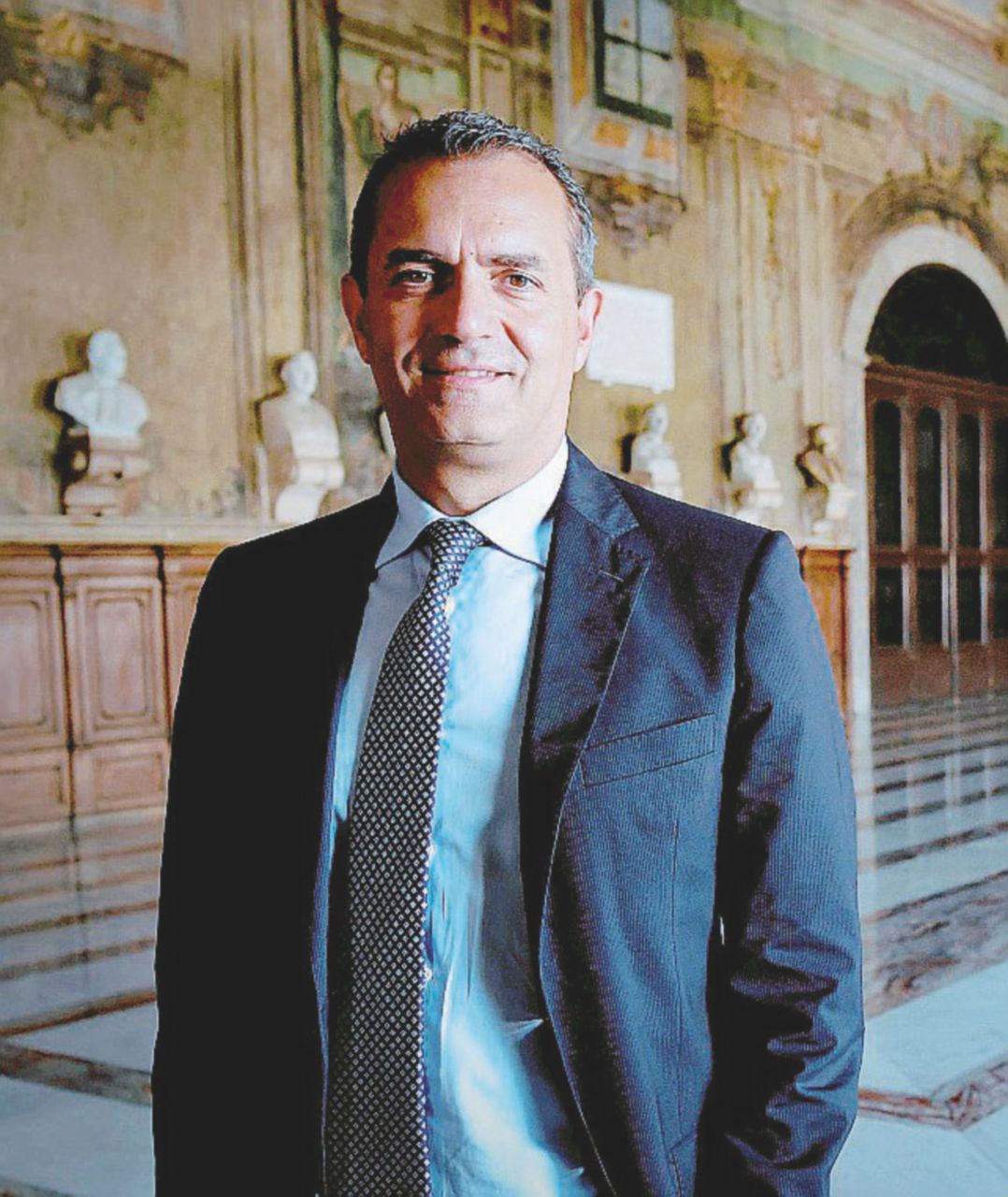 Ex pm, Luigi De Magistris, sindaco di Napoli - Ansa “La mia Napoli d’estate in difesa della Costituzione”