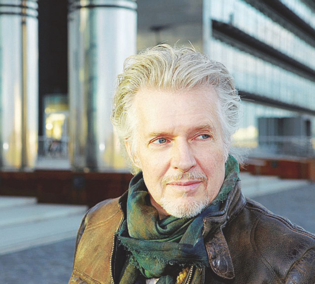 Frank Schätzing, 59 enne scrittore tedesco autore di thriller fantascientifici di un mondo in crisi “Ecco i frutti avvelenati della globalizzazione”