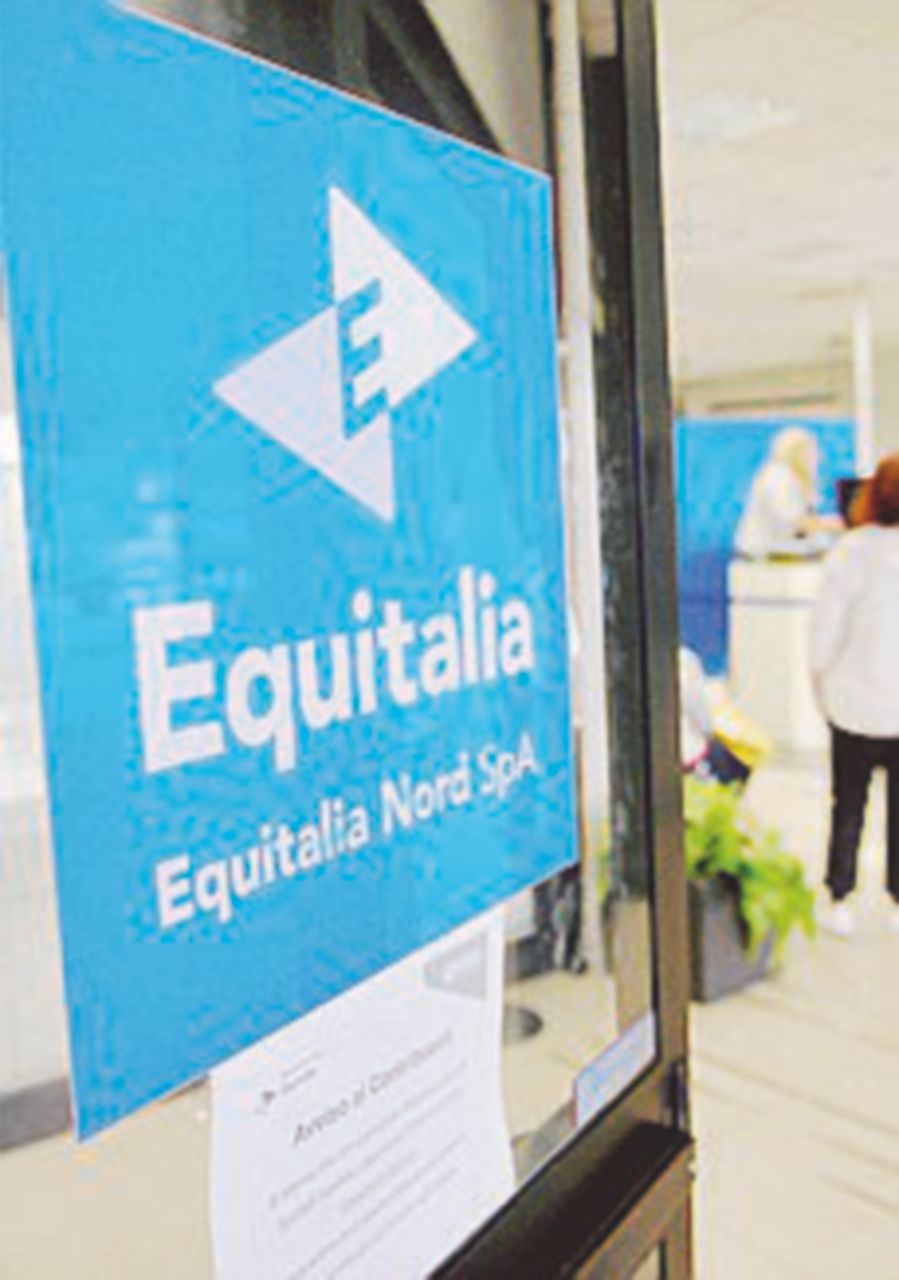 Equitalia e Agenzia delle Entrate congelano le cartelle Equitalia e Agenzia delle Entrate congelano le cartelle