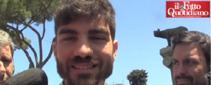 Copertina di Roma, primo consiglio comunale per la Raggi. Stefàno (M5S): “Mancato assessorato? Le poltrone passano in secondo piano”