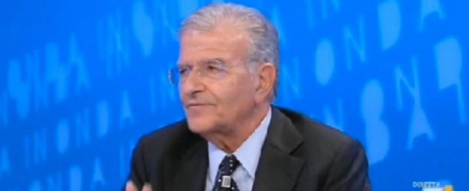 Copertina di Legge elettorale, Cicchitto (Ncd): “Rischio vittoria M5S. Movimento senza cultura di governo”