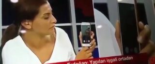 Copertina di Colpo di stato Turchia, Erdogan mentre fugge aizza i suoi sostenitori tramite Facetime