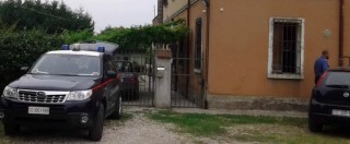 Copertina di Ferrara, spari alla coppia di anziani: è ancora caccia al killer fuggito in bici