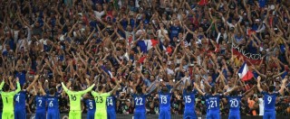 Copertina di Europei 2016, i francesi copiano la ‘geyser dance’ degli islandesi prima e dopo la semifinale contro la Germania (VIDEO)