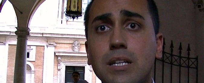 Copertina di M5s, Di Maio incontra i lobbisti. Non Pizzarotti: “Procedura sospensione ancora aperta”