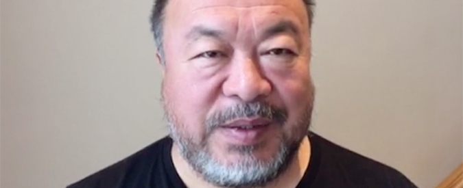 L’artista Ai Weiwei: “Appenderò i gommoni dei migranti a Palazzo Strozzi a Firenze”