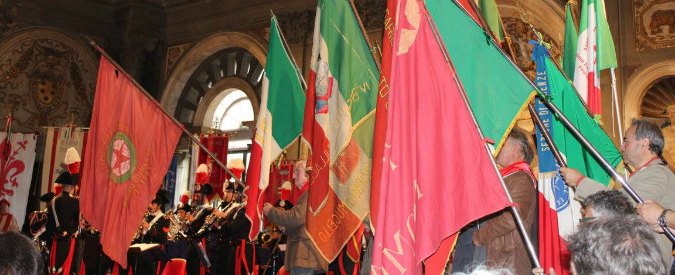 Firenze, Anpi contro Nardella: “Partigiani non invitati a parlare alla giornata della Liberazione. E’ la prima volta nella Storia”