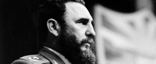 Copertina di Fidel Castro compie 90 anni. Cuba in festa e lui torna ad attaccare gli Usa: “Obama non all’altezza a Hiroshima”