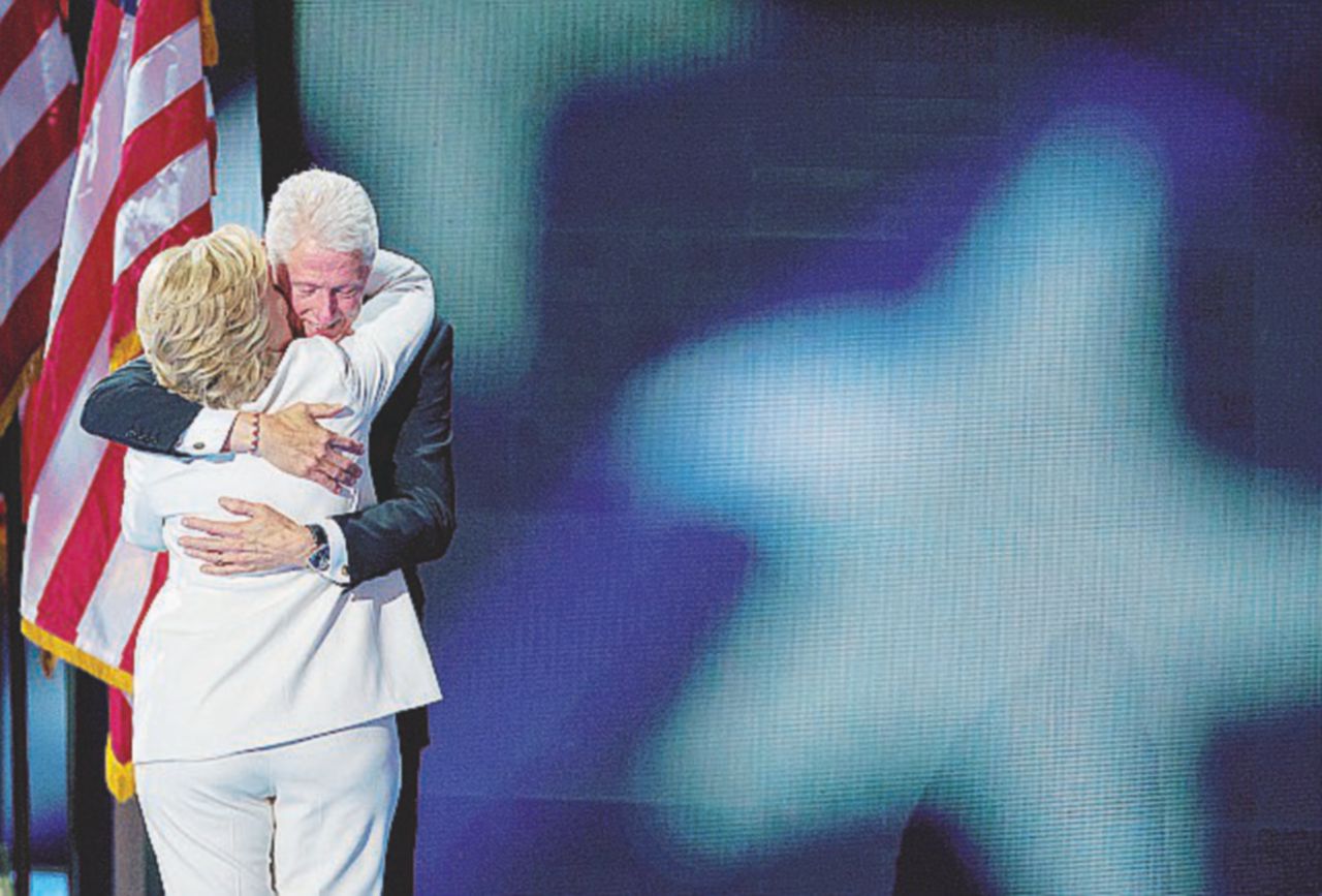 Lady Usato Sicuro, per la mesta Hillary record di “dislikes”