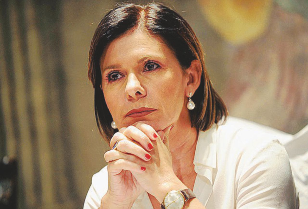 Ecco la papessa Bianca: la minoranza Pd vuole la Berlinguer anti-Renzi