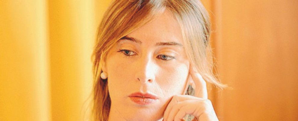 Boschi incostituzionale, Renzi si vende i poveri Boschi incostituzionale, Renzi si vende i poveri