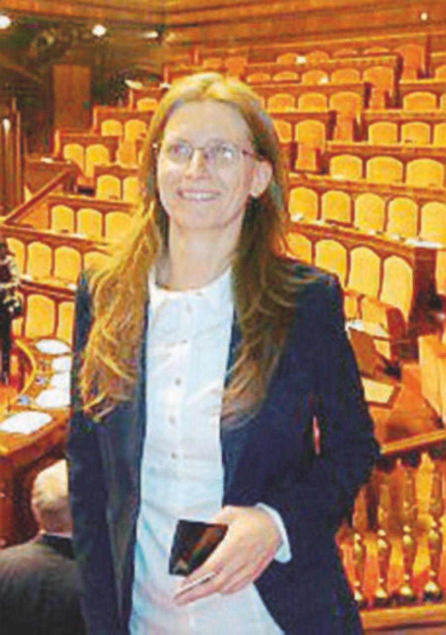 E Palazzo Chigi prova ancora a nascondere la lista di Rolex e regali