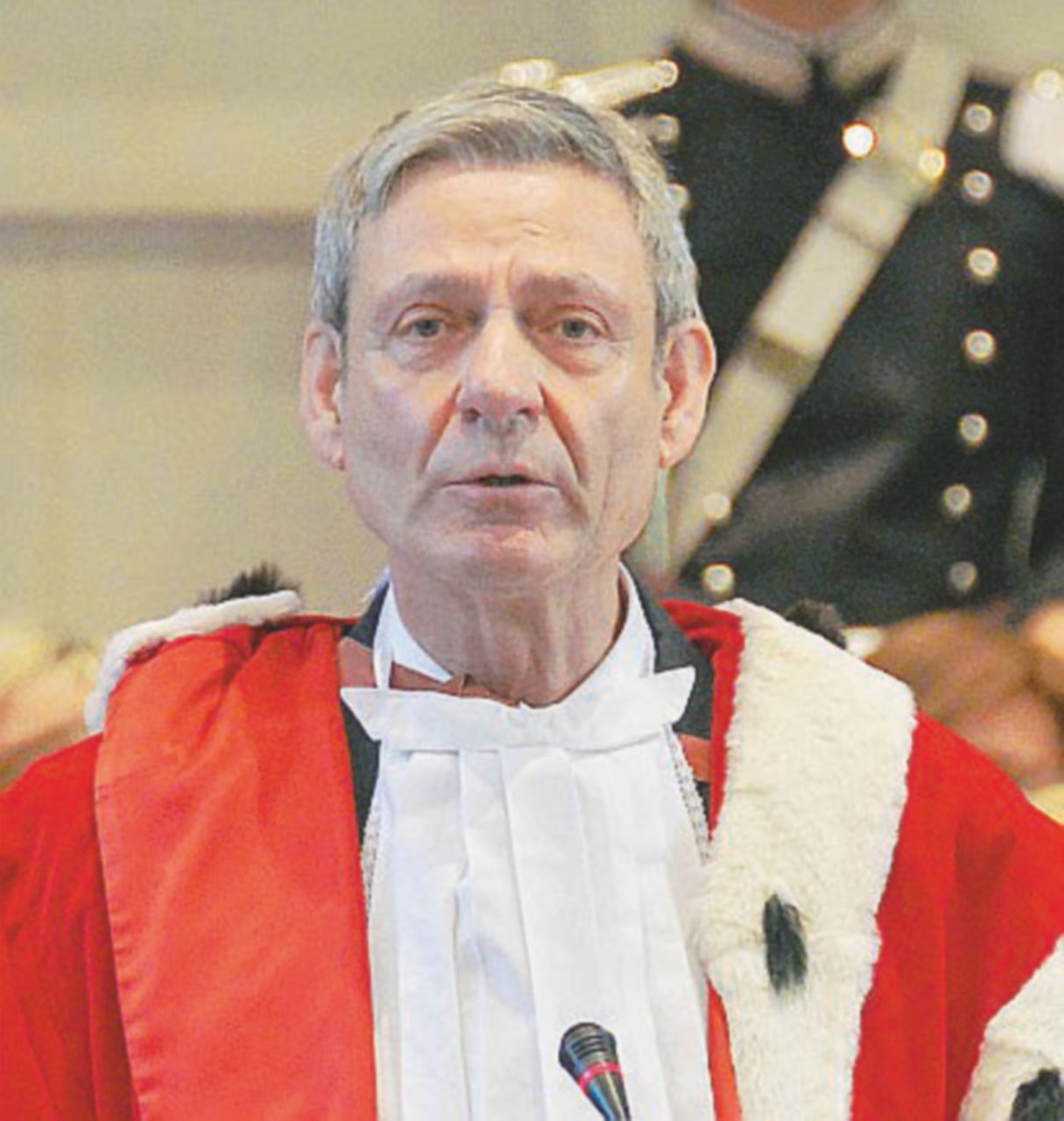 Un altro decreto per “salvare” i giudici over 70