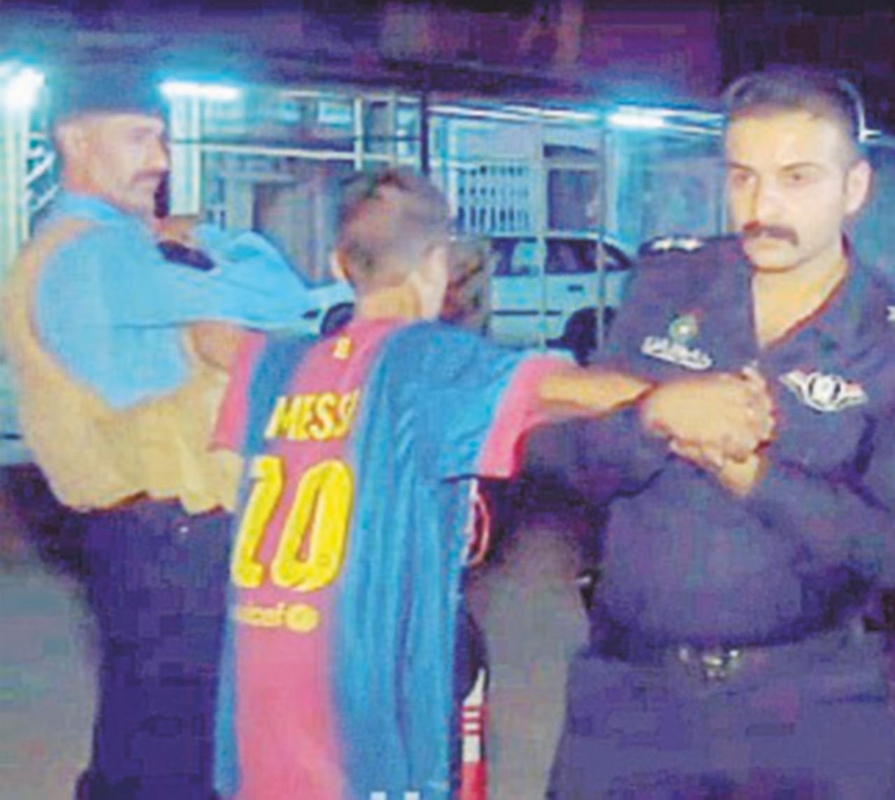 Si è fatto esplodere il fratello del bimbo-kamikaze fermato