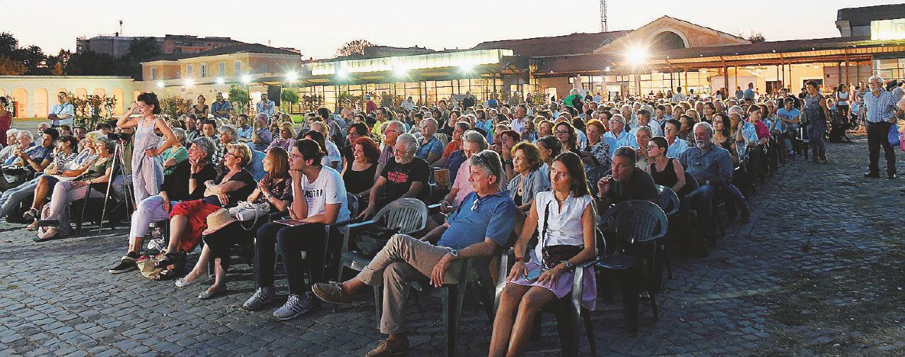 Riforme, quasi mille persone al duello tra Settis e Nardella
