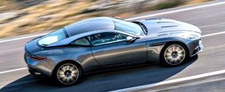 Copertina di Aston Martin DB11, dai film di James Bond alla strada – FOTO