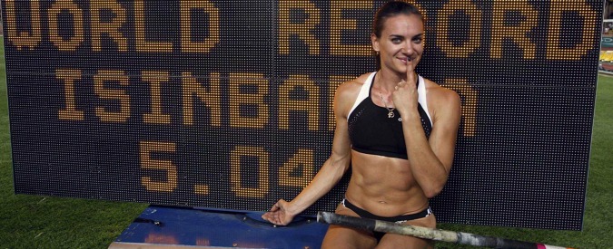 Copertina di Olimpiadi Rio 2016, la zarina Isinbayeva si ritira da primatista del salto con l’asta. “Realizzati tutti i miei sogni” – FOTO