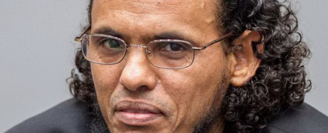 Copertina di Mali, processo per templi distrutti a Timbuktu. Jihadista: “Sono colpevole”. Rischia fino a trent’anni di carcere – FOTO