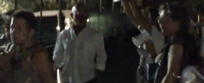 Copertina di Salva-banche, ministro Maria Elena Boschi contestata a Pistoia al grido di “Ladri, ladri”