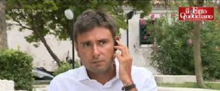 Copertina di M5s, Di Battista: “Frase di Di Maio sui forconi? Ha ragione. Mai visto un politico più odiato di Renzi”